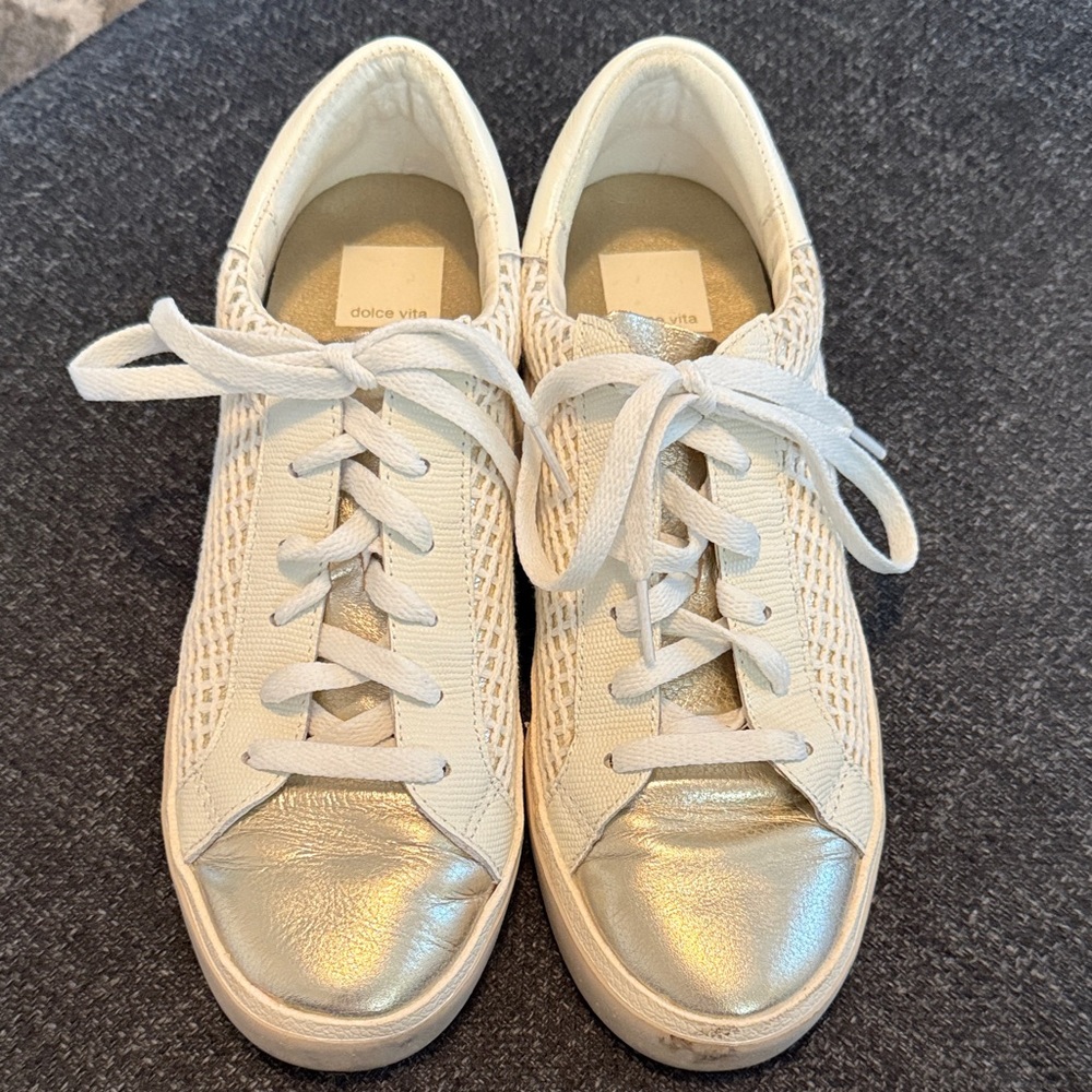 Dolce Vita Zina Sneakers Size 8
